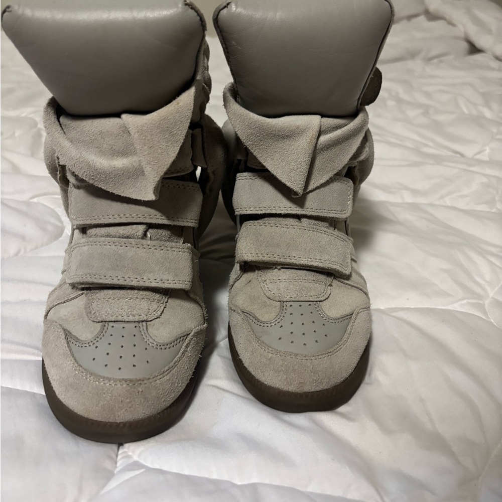 Isabel Marant Gray Suede Sneakers - Picture 2 of 4